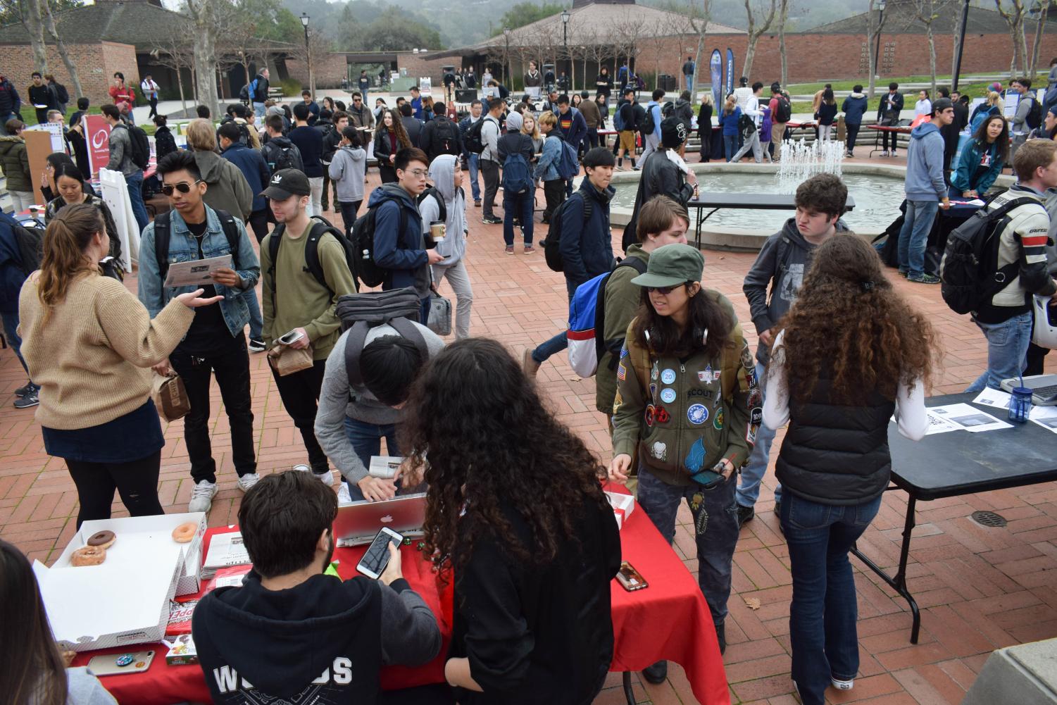 Students+Emphasize+Peer+Support+at+Winter+Quarter+Club+Days