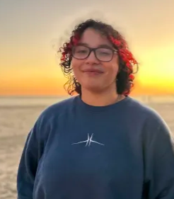 Zoee Davis-Marsh at the beach. Courtesy of Zoee Davis-March.